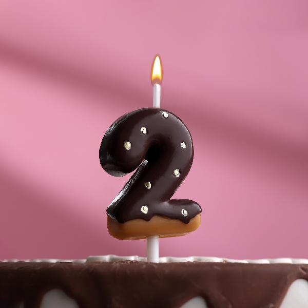 Свеча в торт "Шоколадная глазурь", цифра "2", 7 см  7003949